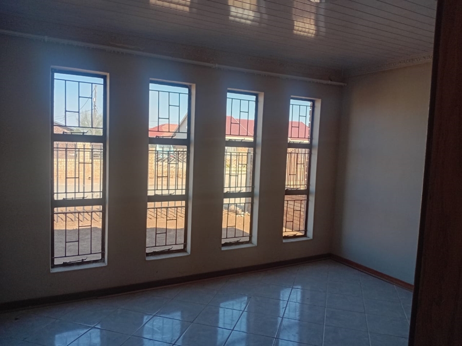 3 Bedroom Property for Sale in Mmabatho Unit 15 North West